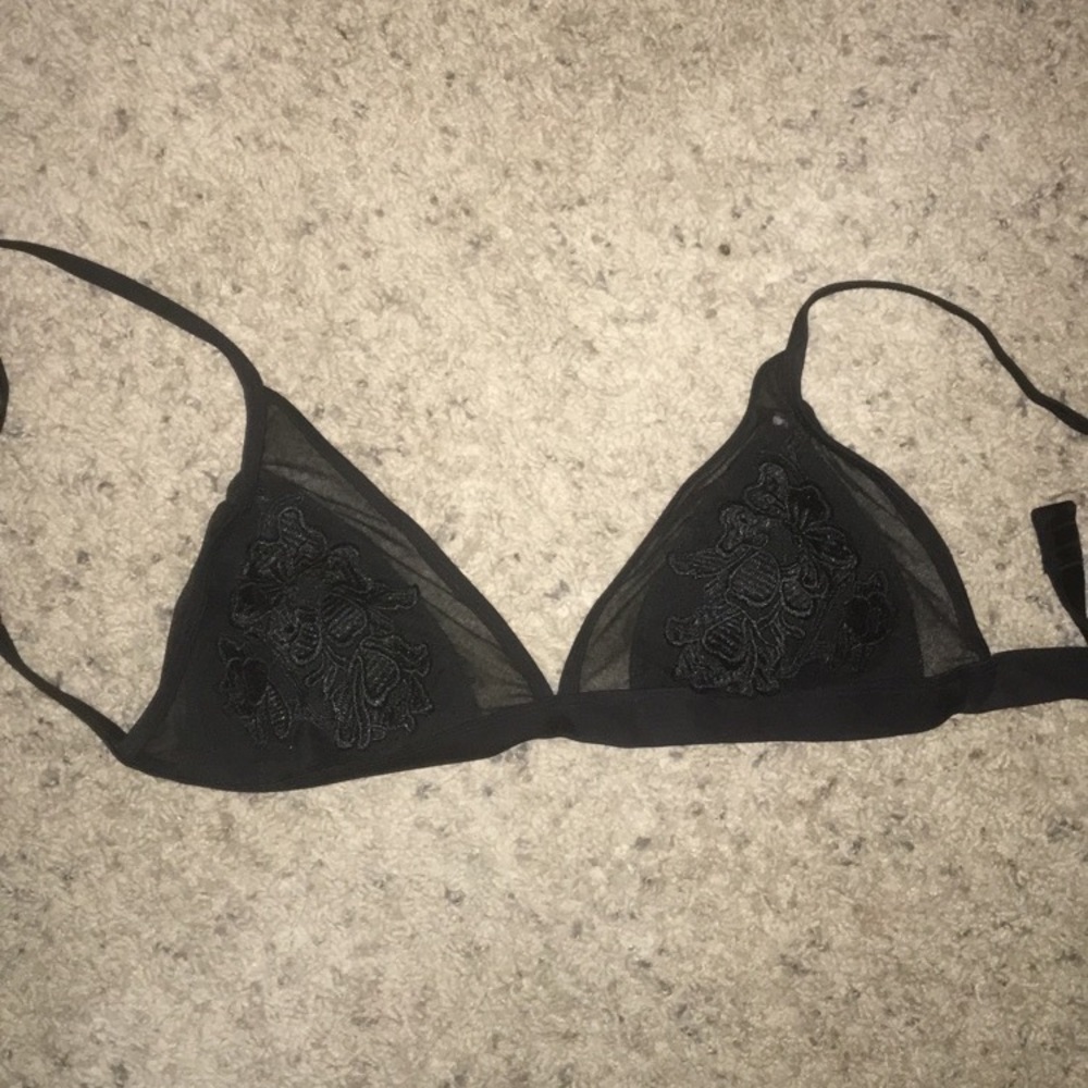Bathing suit top bundle!